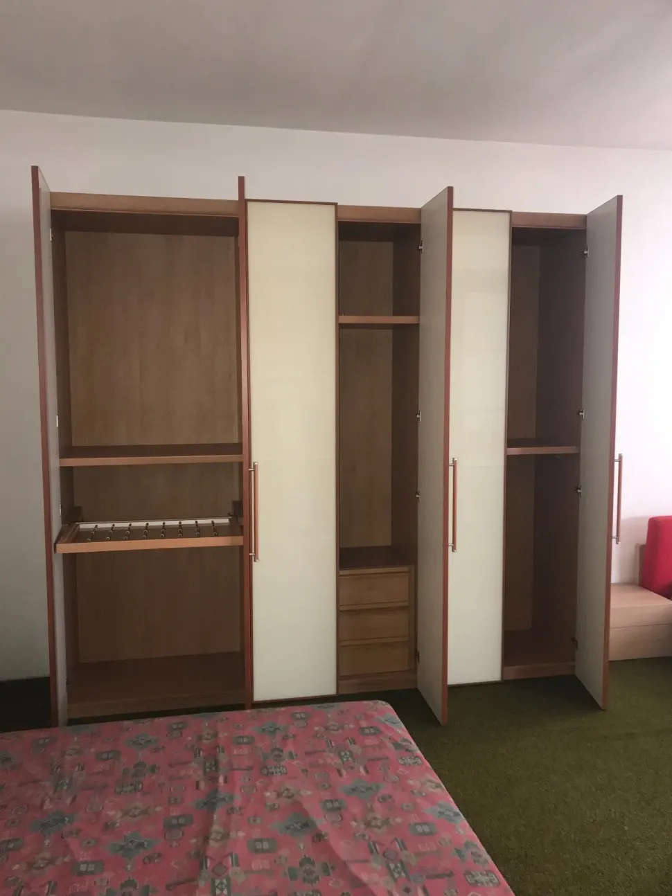 Camera completa Camera logica ciliegio Tomasella in legno a prezzo Outlet