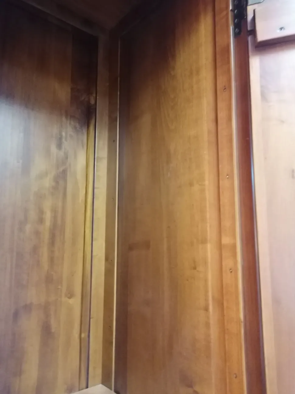 Camera da letto Antiquariato Pregno mobili in legno a prezzo ribassato