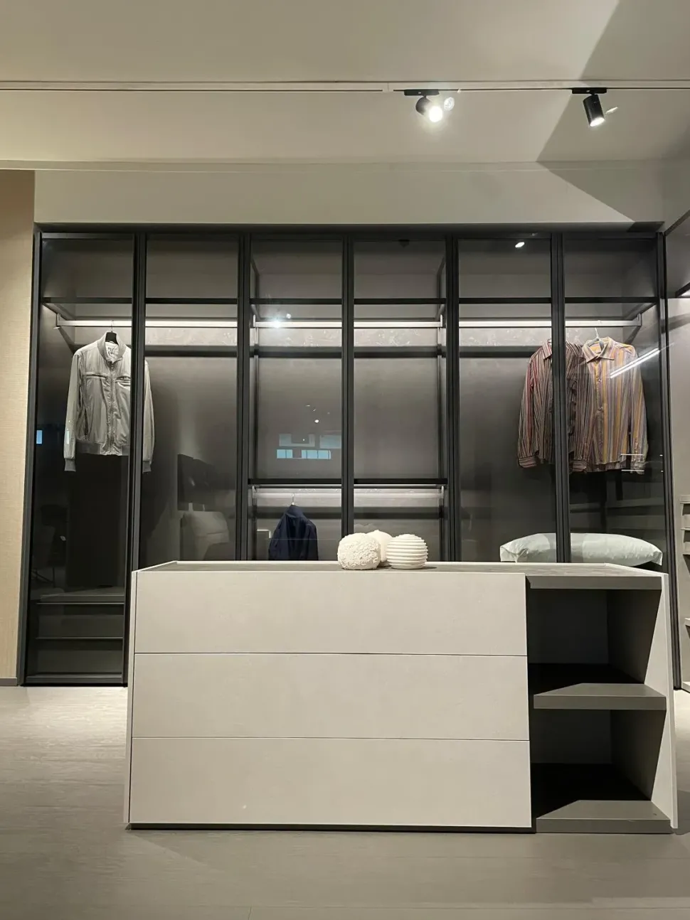 Camera da letto Armadio battente e bellavista sangiacomo Sangiacomo a prezzo ribassato