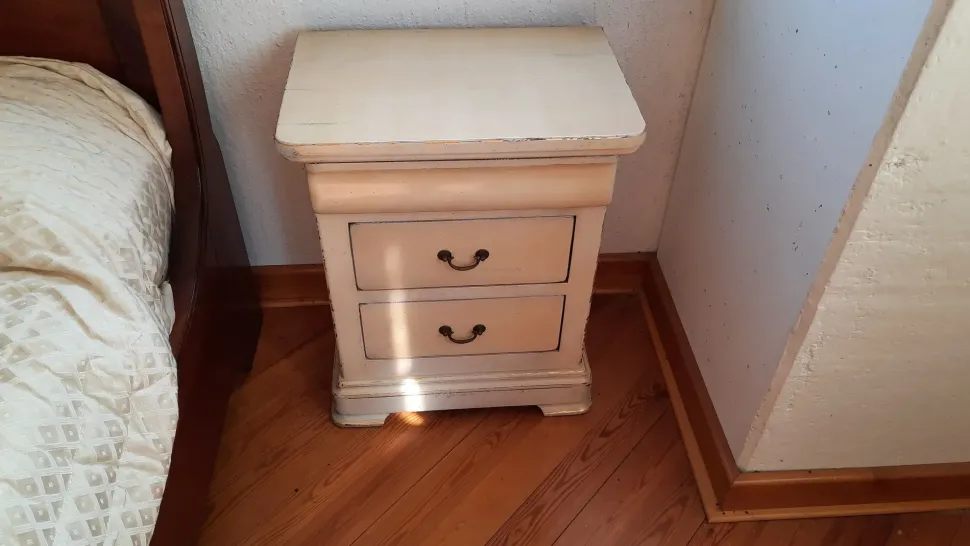 Camera da letto Artigianale Diana a prezzo ribassato in legno