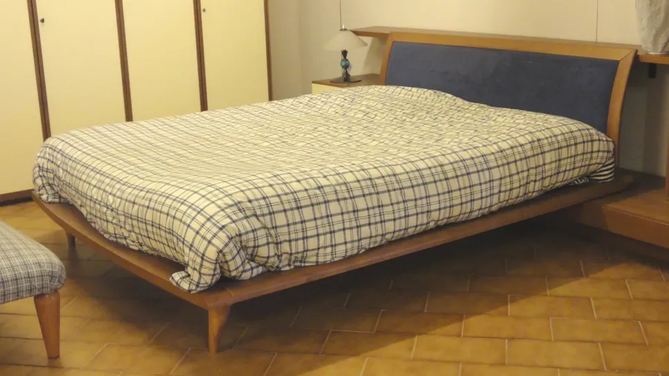 Camera da letto Camera Collezione esclusiva in legno a prezzo Outlet