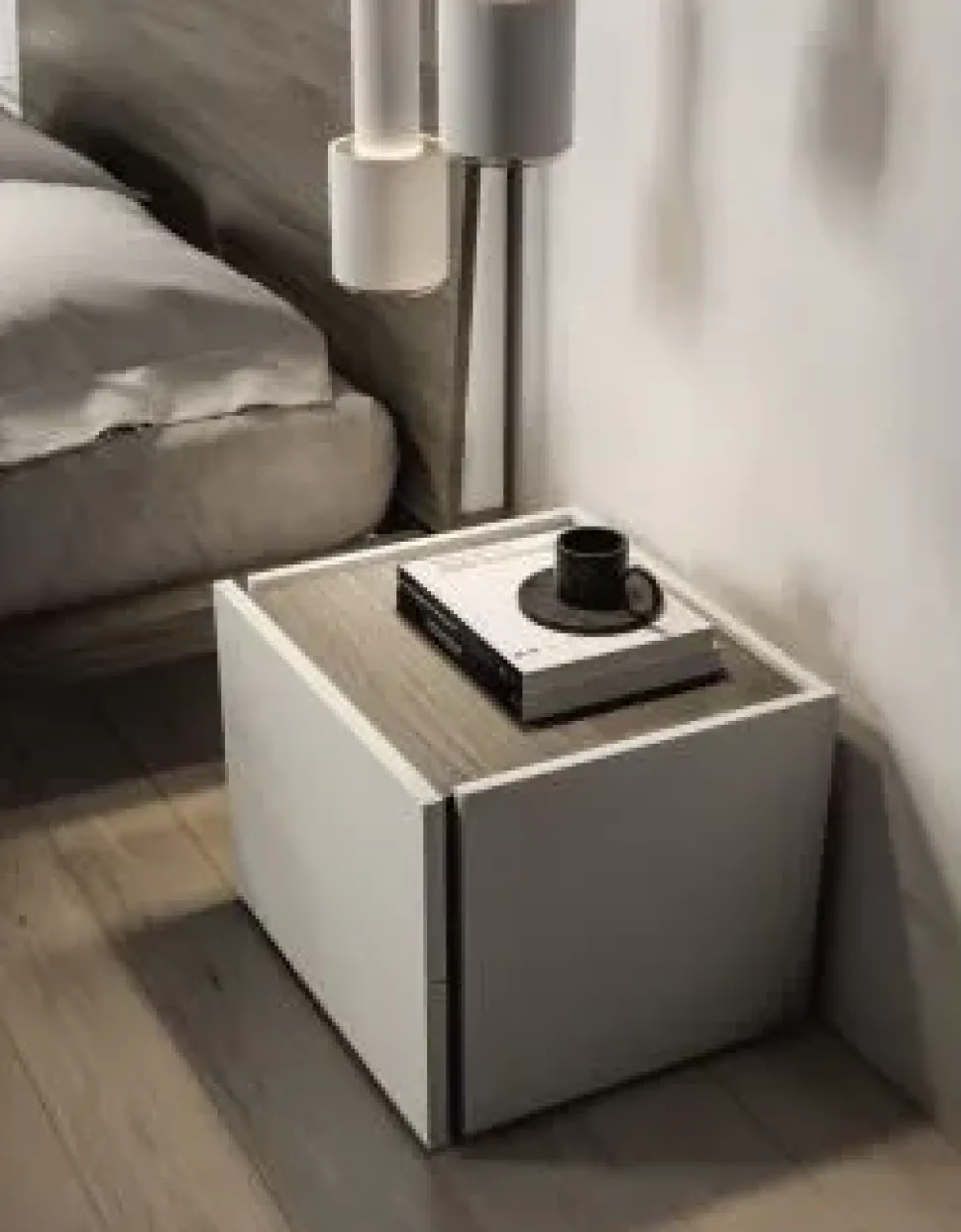 Camera da letto Composizione b005 Villanova a prezzo ribassato