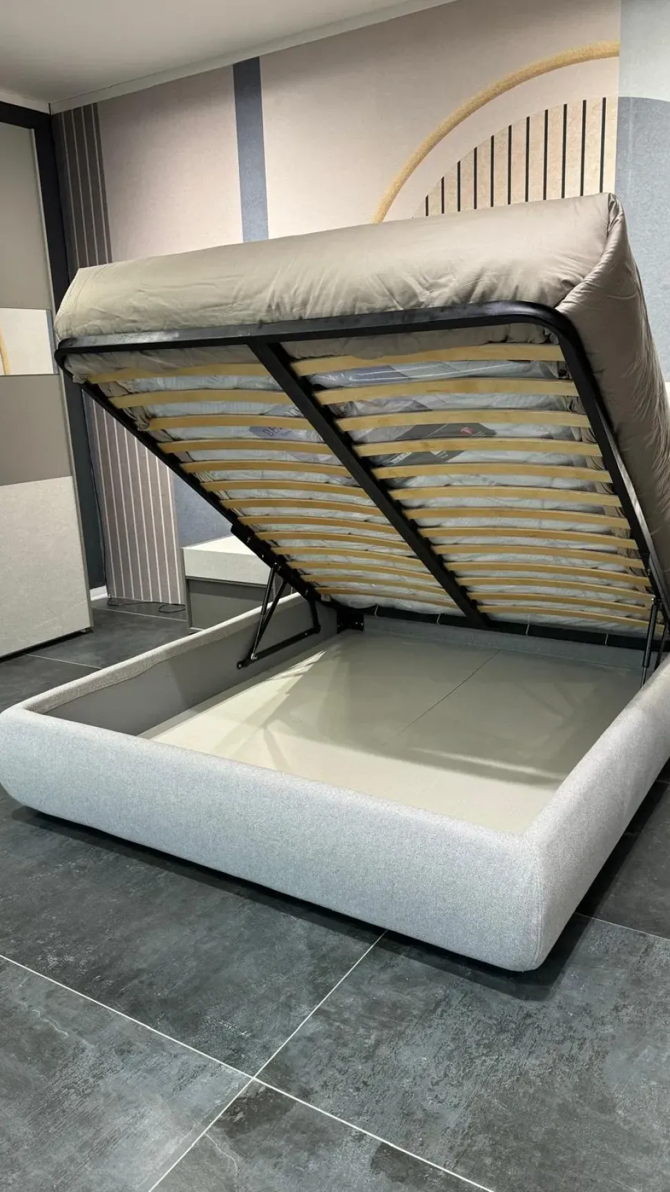 Camera da letto Continuo Imab in laminato a prezzo ribassato