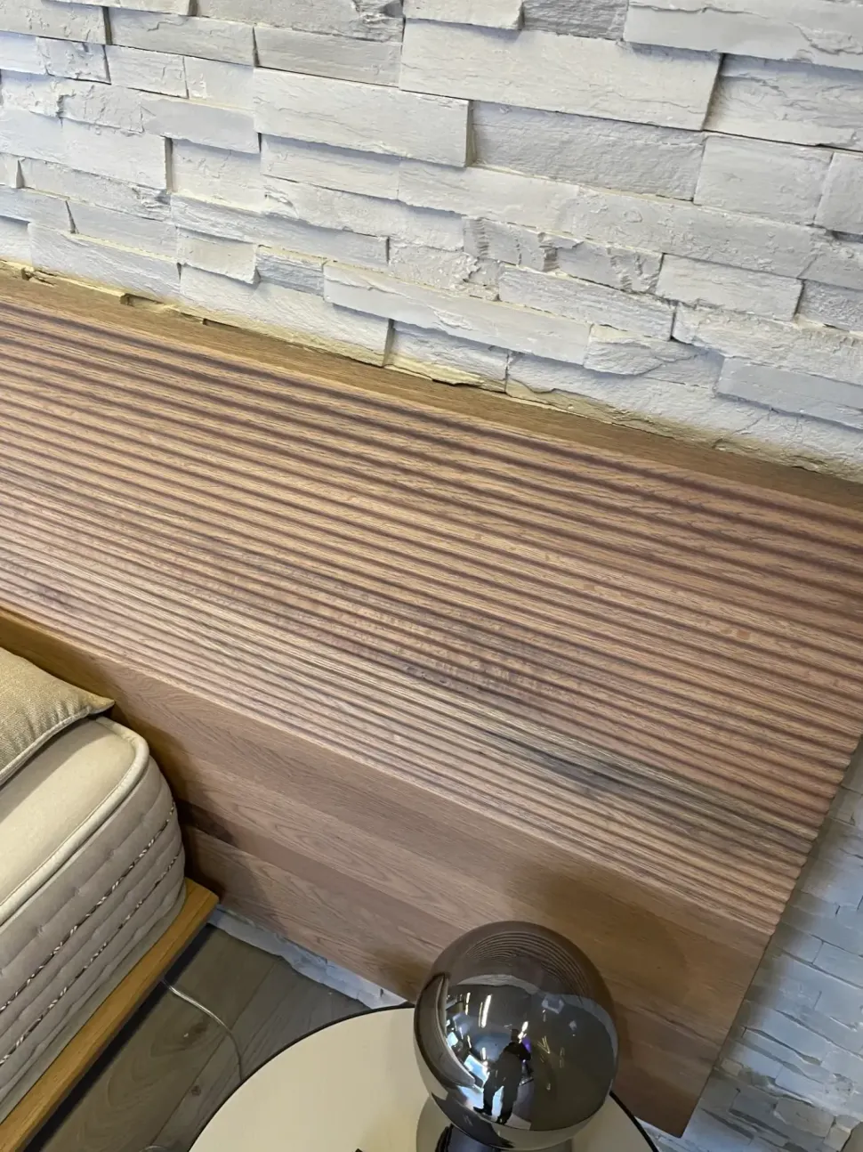 Camera da letto Devina nais Letto devina nais modello zen sospeso a prezzi outlet