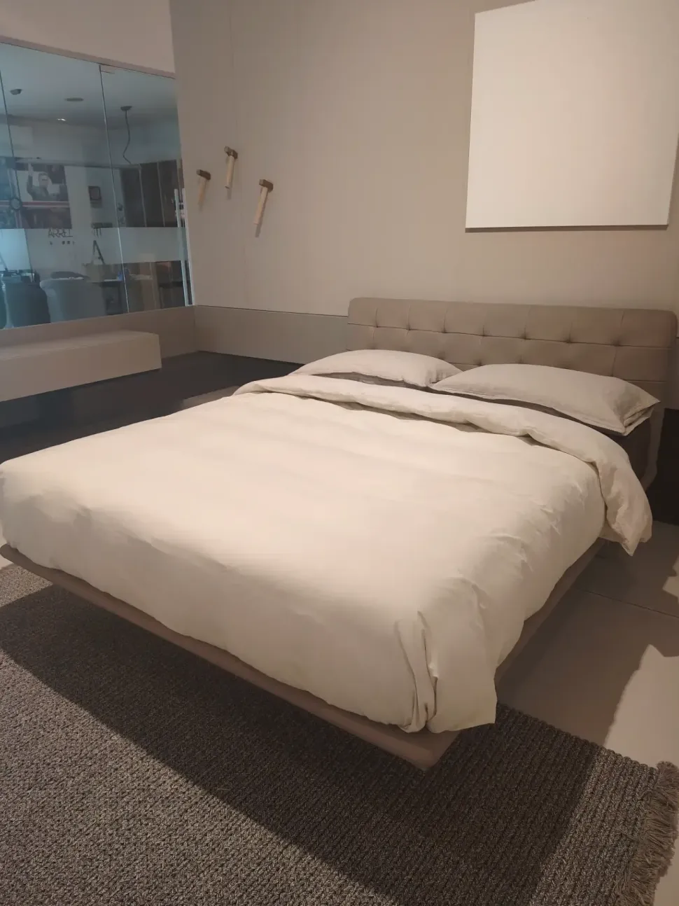 Camera da letto Filo con boiserie Pianca in legno a prezzo scontato