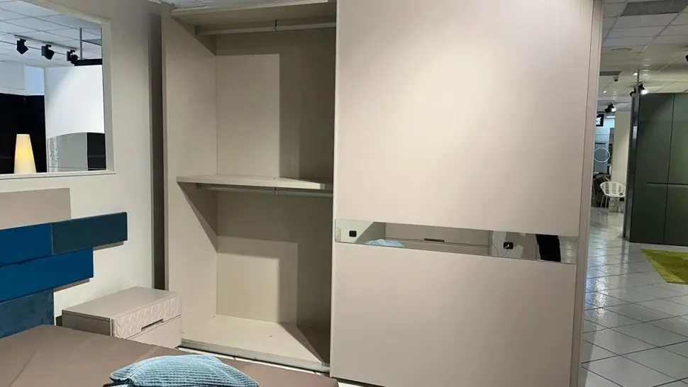 Camera da letto Folis La casa moderna in tamburato a prezzo scontato