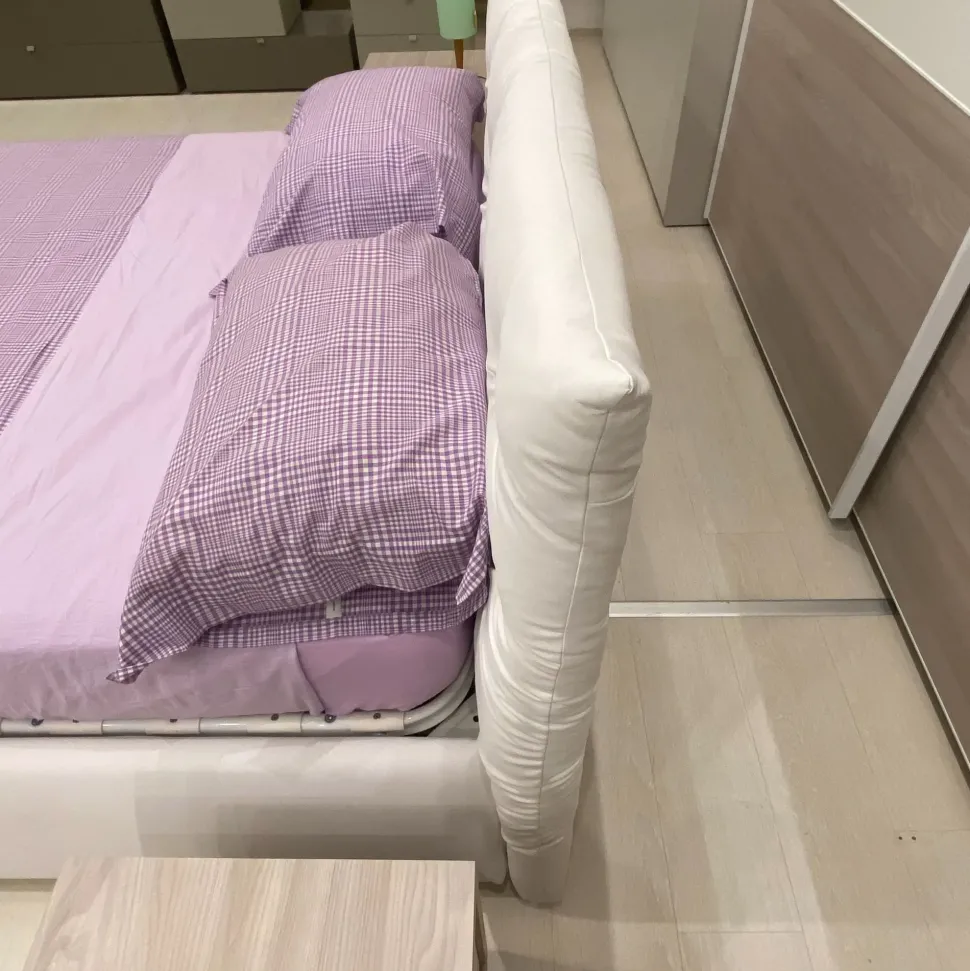 Camera da letto Giessegi Blu moon a prezzo scontato in laminato