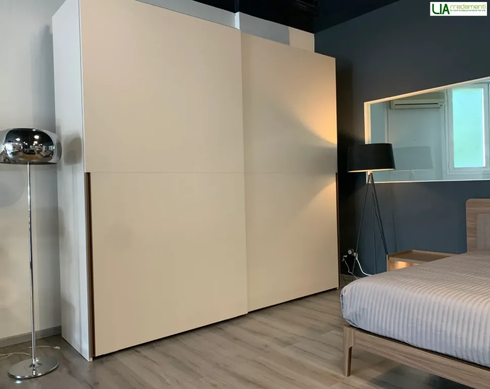 Camera da letto Ginger Maronese acf in laminato a prezzo Outlet