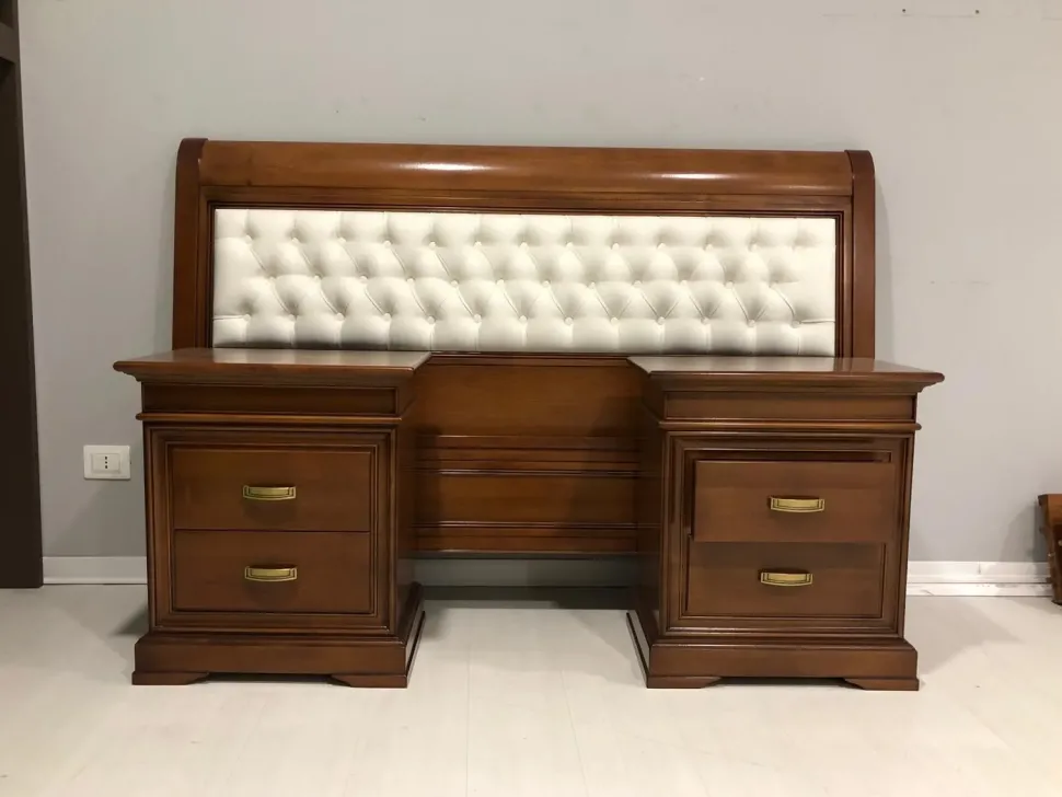 Camera da letto Gran dama Devina nais in legno scontata