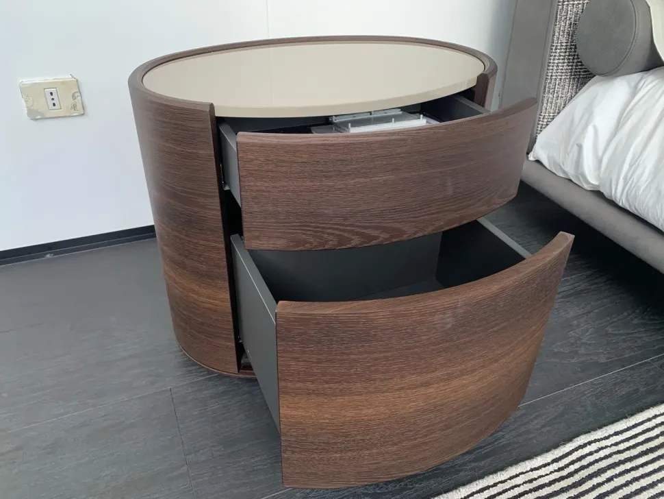 Camera da letto Kelly Poliform in laminato a prezzo Outlet