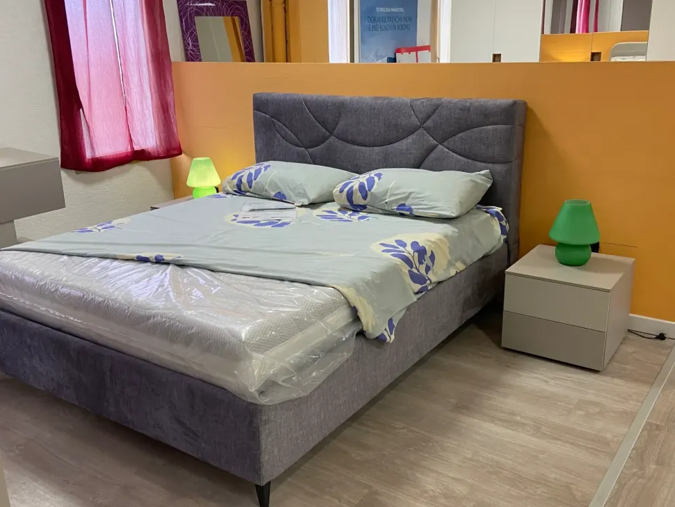 Camera da letto Light Orme in laminato a prezzo scontato