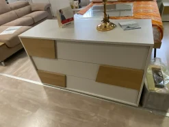 Camera da letto Light Orme in laminato a prezzo ribassato