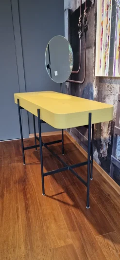 Camera da letto Liu jo living Caillou toilette a prezzo ribassato in laccato opaco