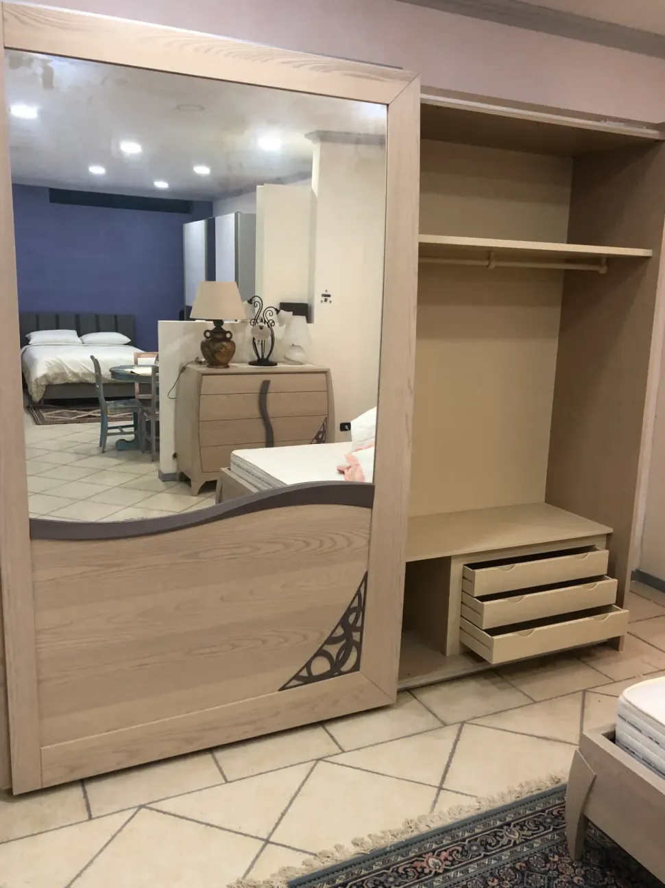 Camera da letto Luna Artigianale in legno a prezzo Outlet