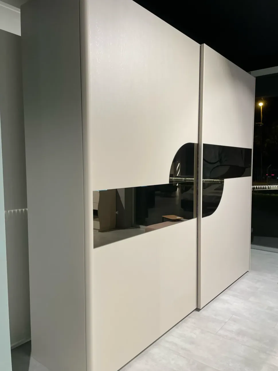 Camera da letto Mobilpiu Camera gaia a prezzo scontato in laccato opaco