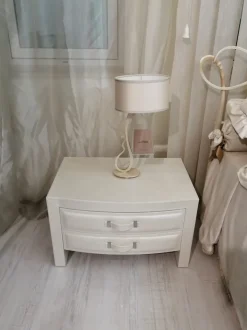 Camera da letto Mod Luxury Rugiano in pelle. Design unico, prezzo Outlet.