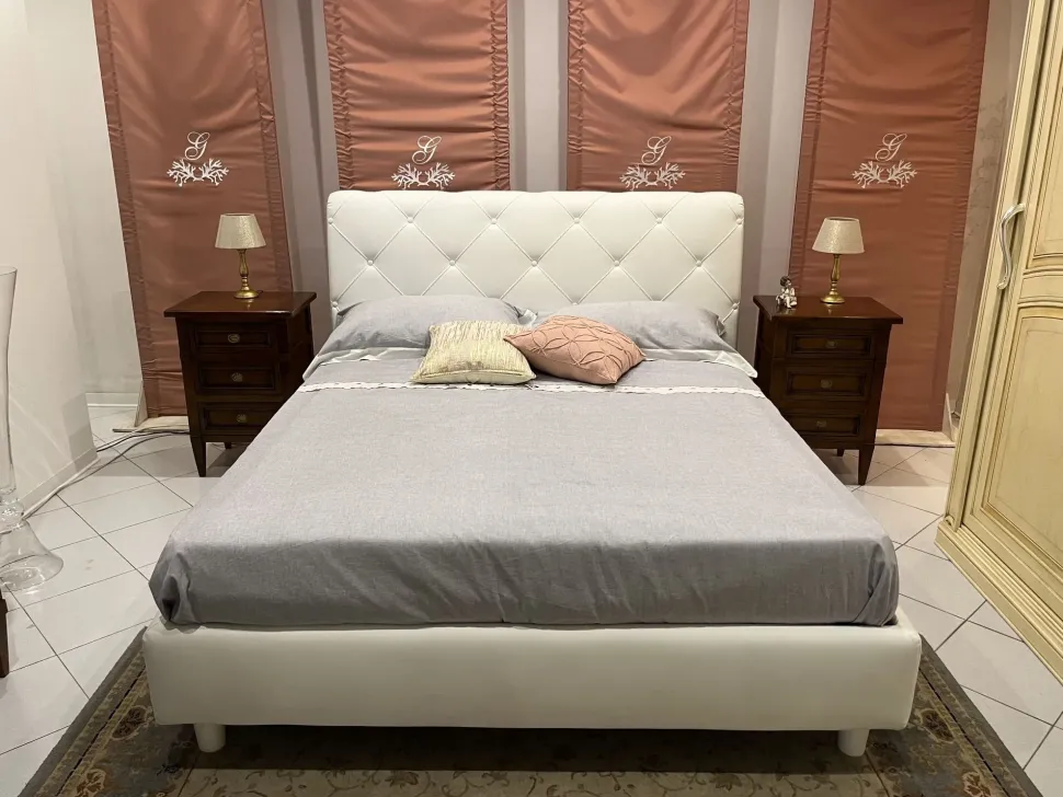 Camera da letto Novel lux Manara in legno a prezzo scontato