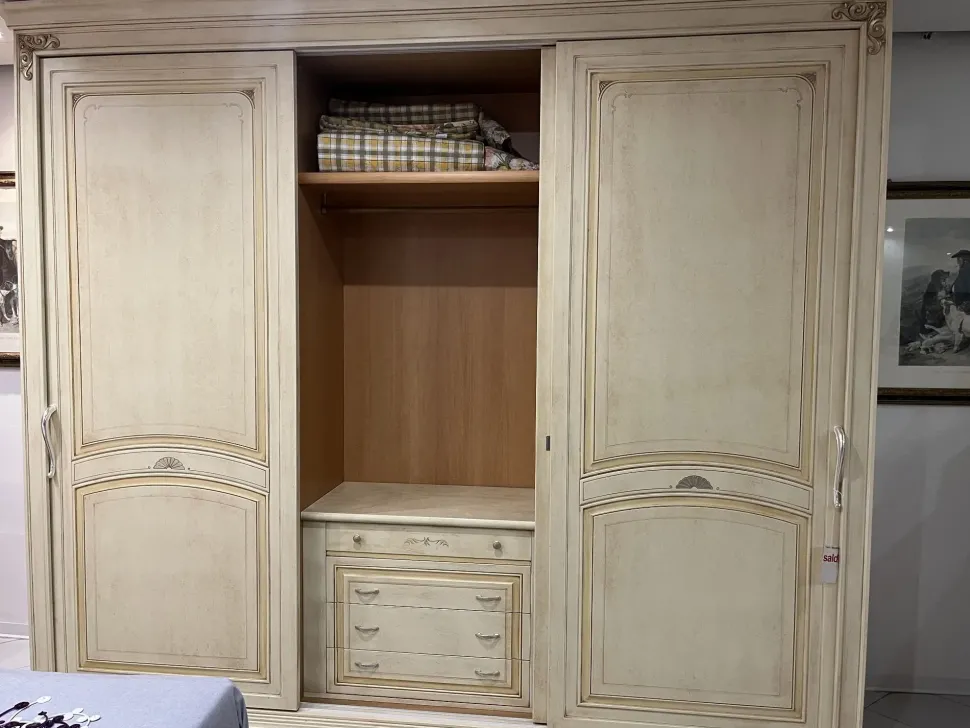 Camera da letto Novel lux Manara in legno a prezzo scontato