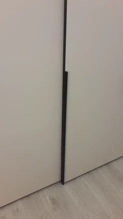 Camera da letto People Pianca in laccato opaco a prezzo Outlet. Un design moderno ed elegante per arredare la tua casa.