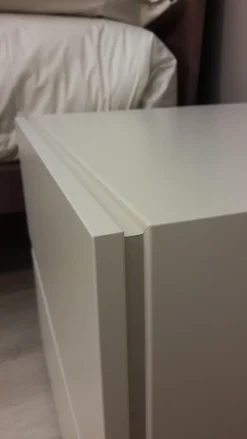 Camera da letto People Pianca in laccato opaco a prezzo Outlet. Un design moderno ed elegante per arredare la tua casa.