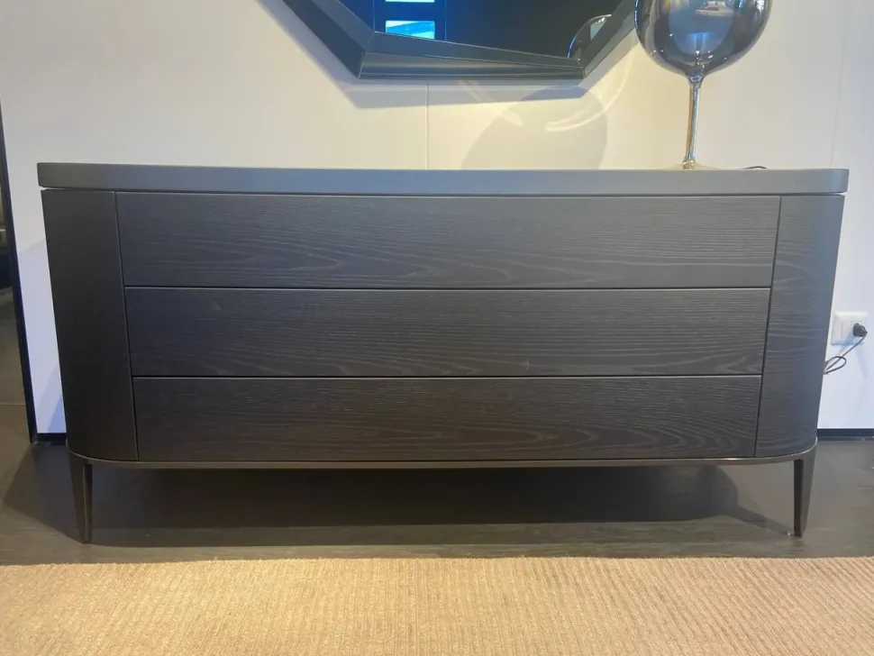 Camera da letto Poliform Gentleman con forte sconto