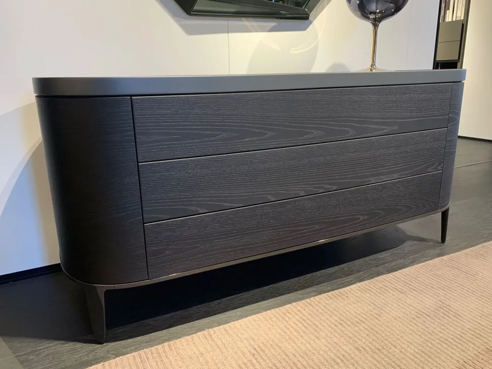 Camera da letto Poliform Gentleman con forte sconto