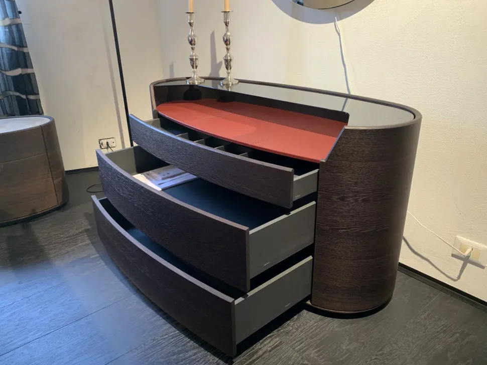 Camera da letto Poliform Kelly a prezzo scontato in legno