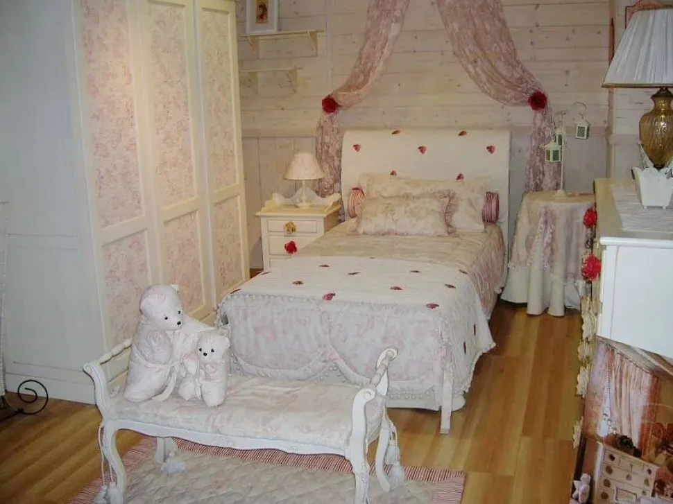 Camera da letto Provence Halley a prezzo ribassato