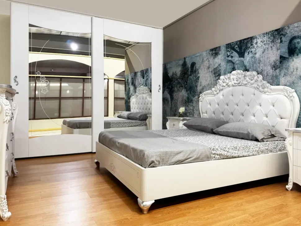 Camera da letto Viola Mobilpiu a un prezzo vantaggioso