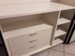 Camera da letto Vittoria Mobilificio vittoria in legno a prezzo ribassato