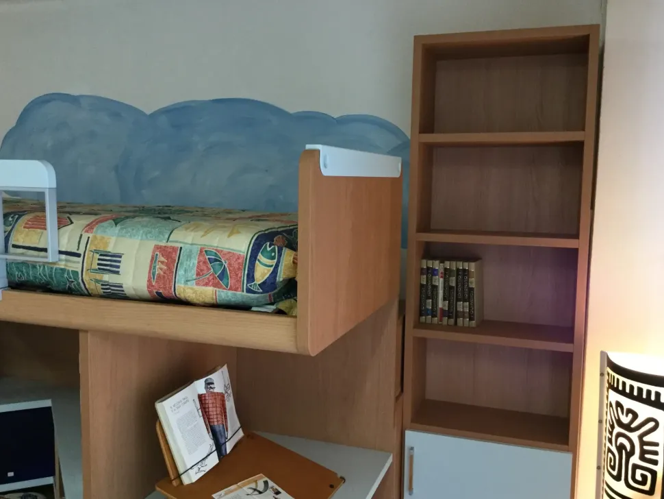 Cameretta Castello Clever con letto a castello in offerta