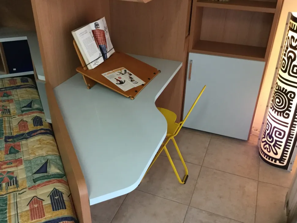 Cameretta Castello Clever con letto a castello in offerta