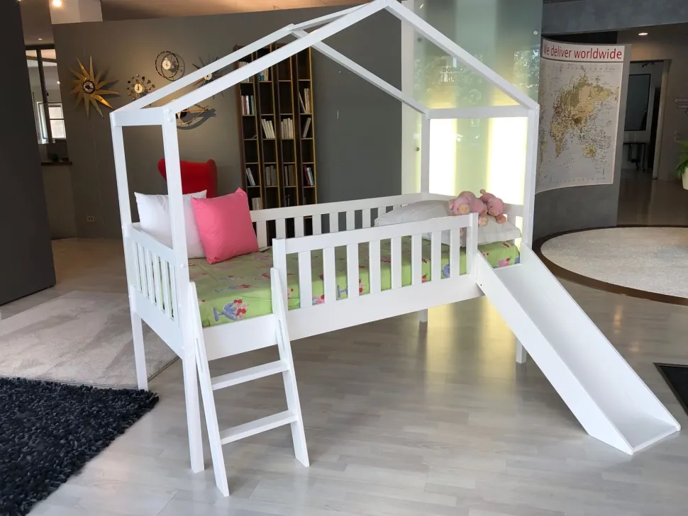 Cameretta Dallas housebed Artigianale in laccato opaco a prezzo scontato