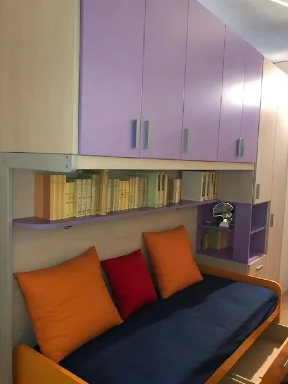 Cameretta Duepuntocinque Ime arredamenti con letto a terra in offerta