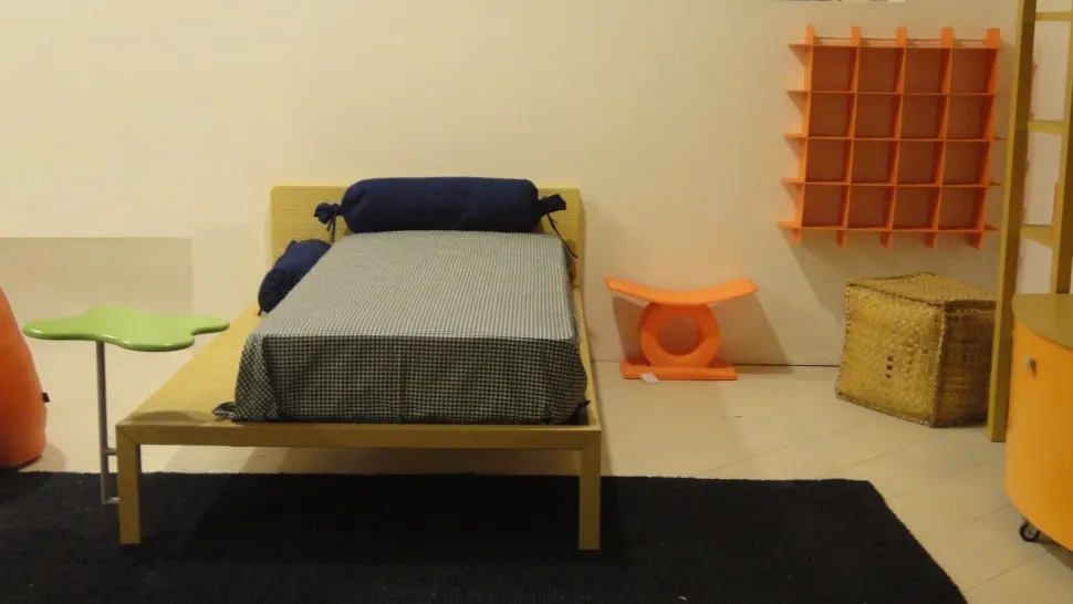 Cameretta Galli Artigianale con letto a terra in offerta