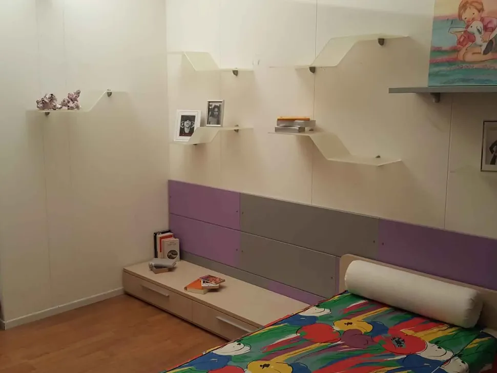 Cameretta Homes Nardi interni con letto a terra in Offerta Outlet