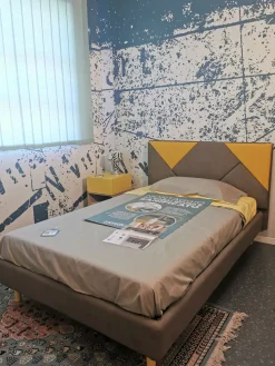 Cameretta in laccato opaco Young  Moretti compact scontata a PREZZI OUTLET