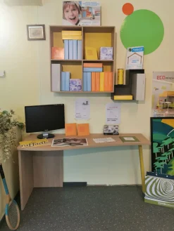 Cameretta in laccato opaco Young Moretti compact scontata a PREZZI OUTLET