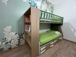 Cameretta in laminato materico Soppalco moretti compact Moretti compact scontata a PREZZI OUTLET