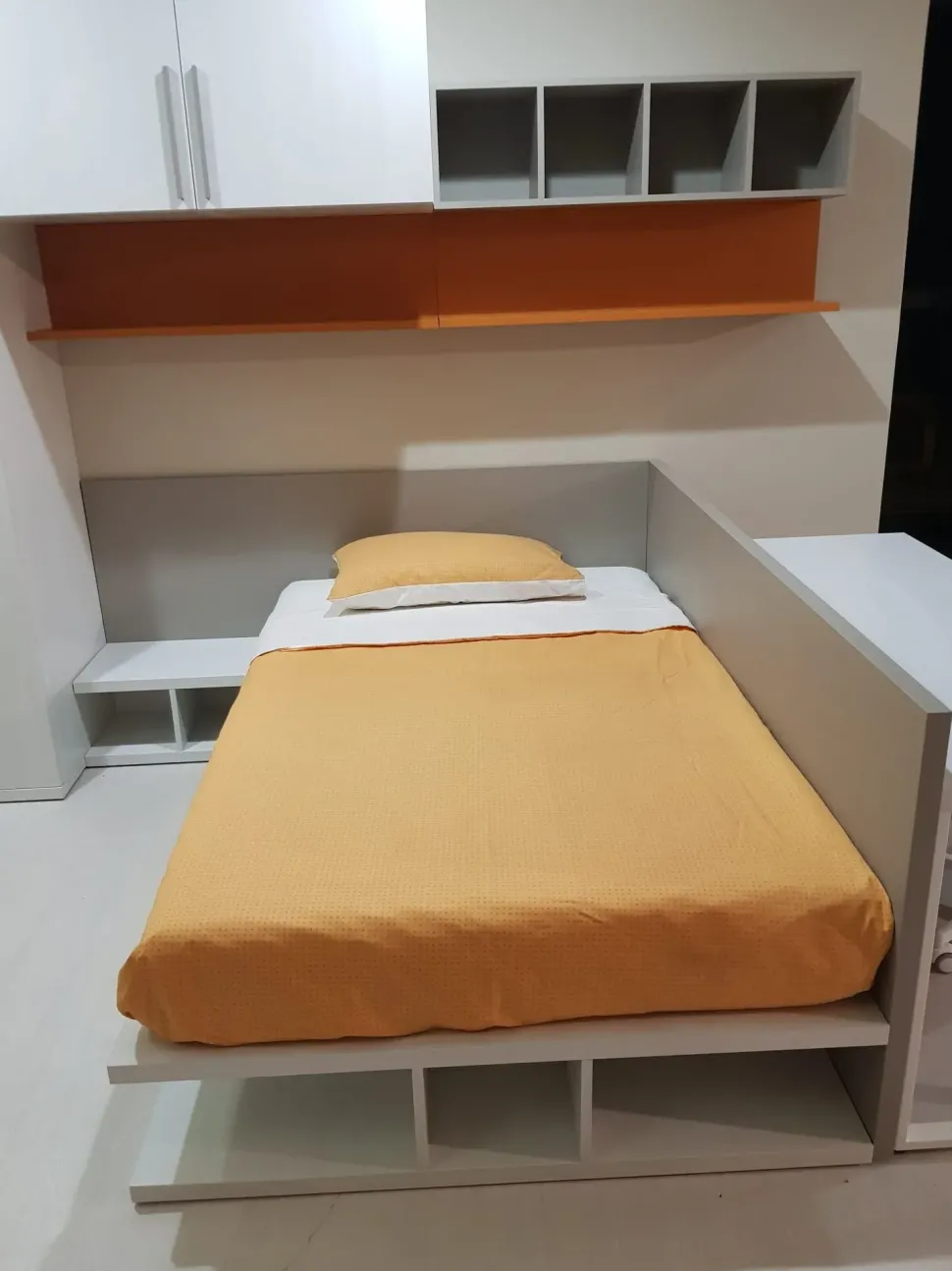 Cameretta in laminato materico Quik Doimo cityline scontata a PREZZI OUTLET