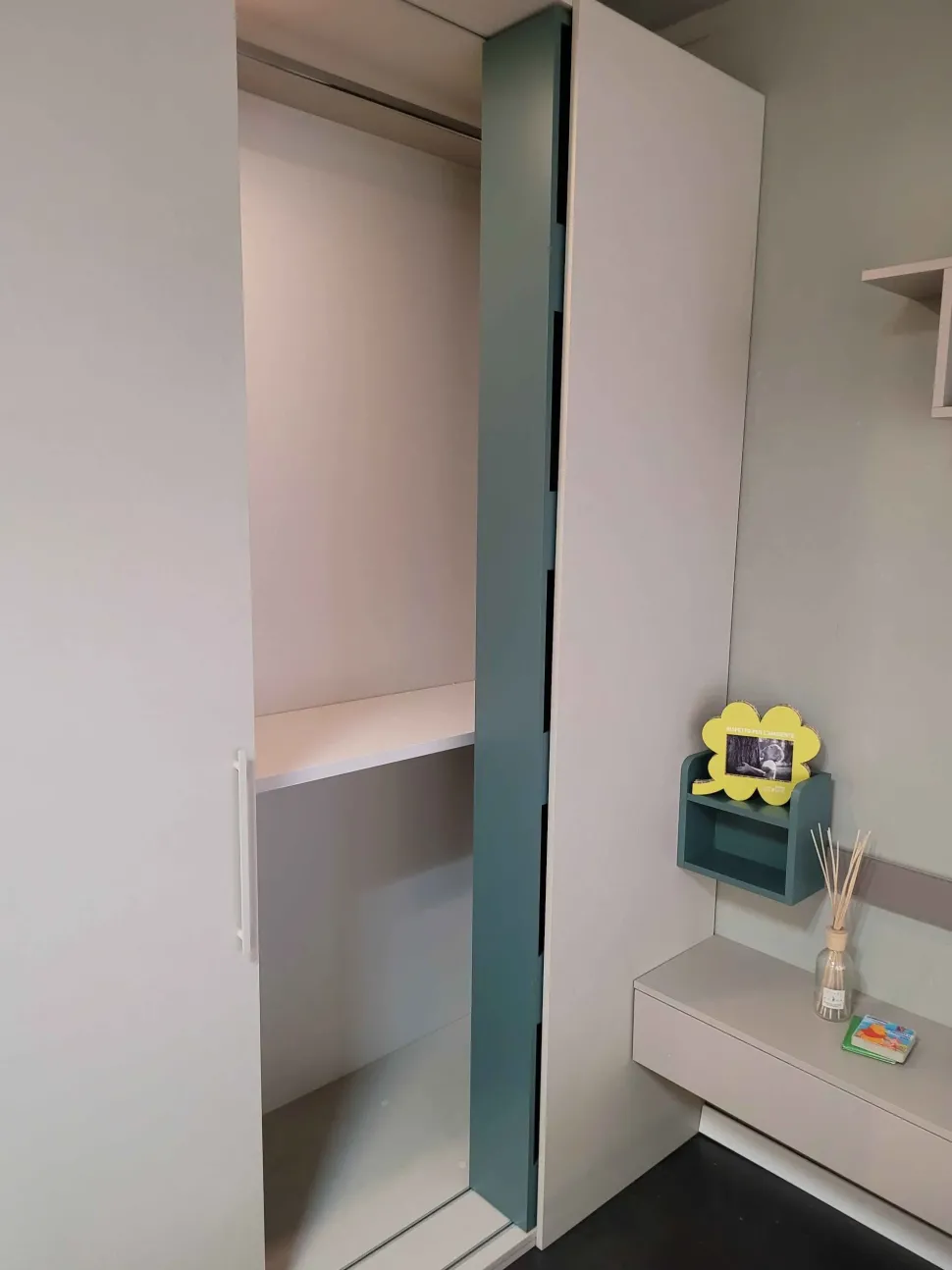 Cameretta Mistral 2 Mistral letti a terra scontata