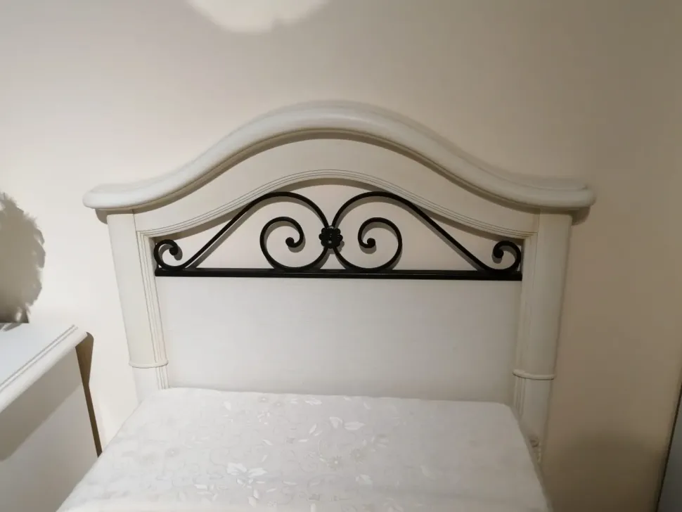 Cameretta Mod meridiani Venier con letto a terra a prezzo Outlet