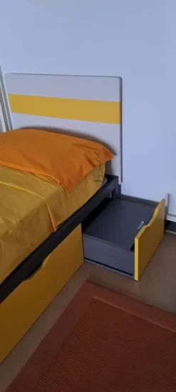 Cameretta Room 74 Moretti compact letti a terra a prezzo Outlet