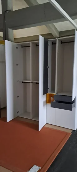 Cameretta Room 74 Moretti compact letti a terra a prezzo Outlet