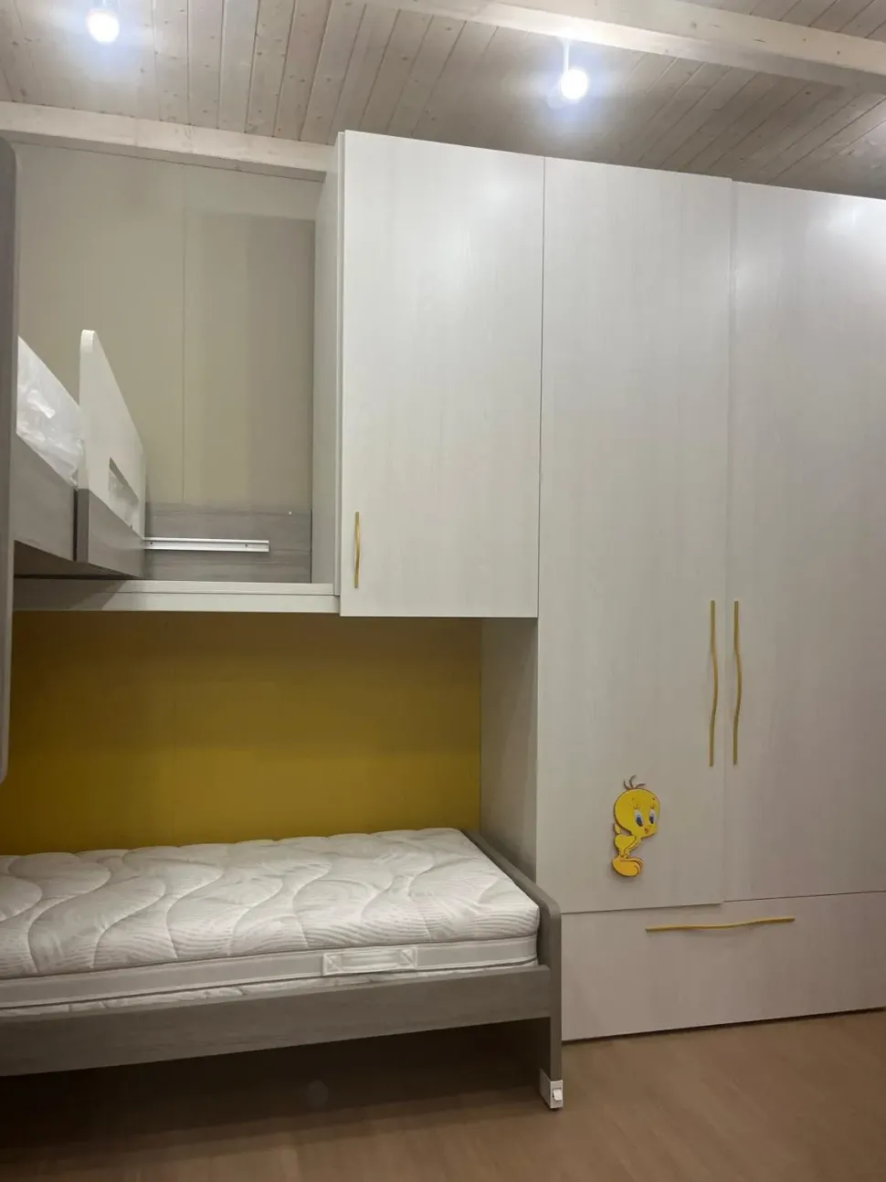 Cameretta Salvaspazio Mistral con uno sconto imbattibile