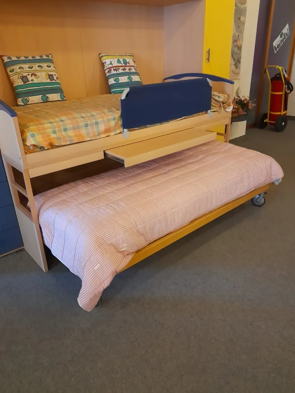 Cameretta Santi Assomobili in legno a prezzo Outlet