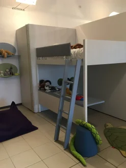 Cameretta Soppalco camelot Nidi camerette con letto una piazza e mezza a prezzo Outlet