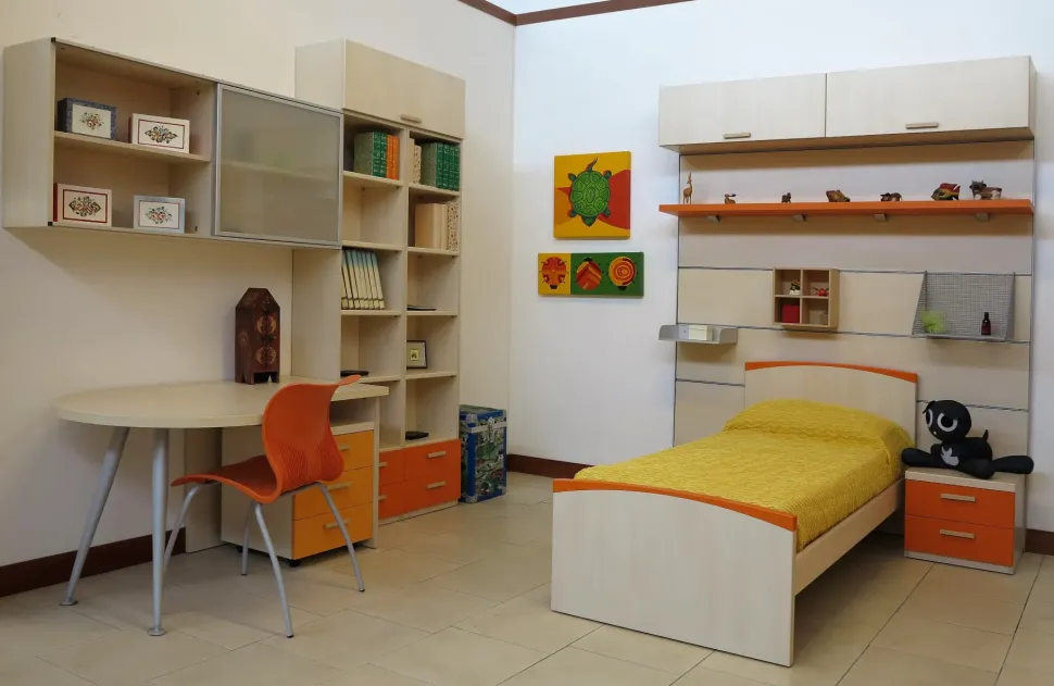 Cameretta T201 movida Marka con letto a terra in offerta