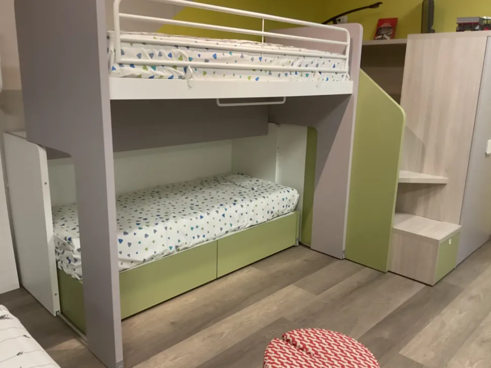 Cameretta Tana del lupo Doimo cityline con letto a castello scontata