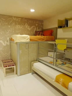 Cameretta Tumudei tiramolla Tumidei in laccato opaco a prezzo scontato